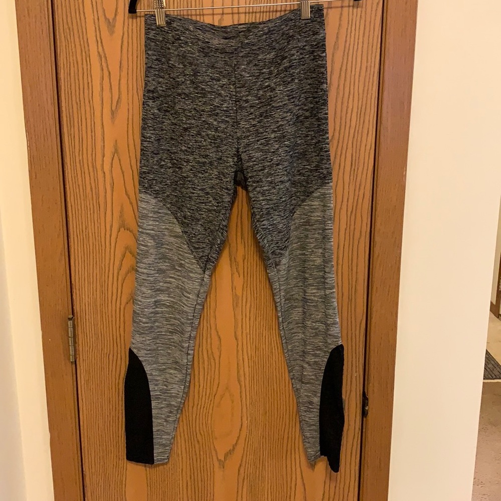 Xhilaration leggings